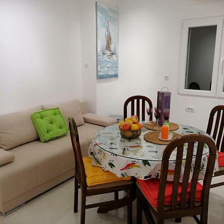 Apartment Marina Komiža Eksteriør billede
